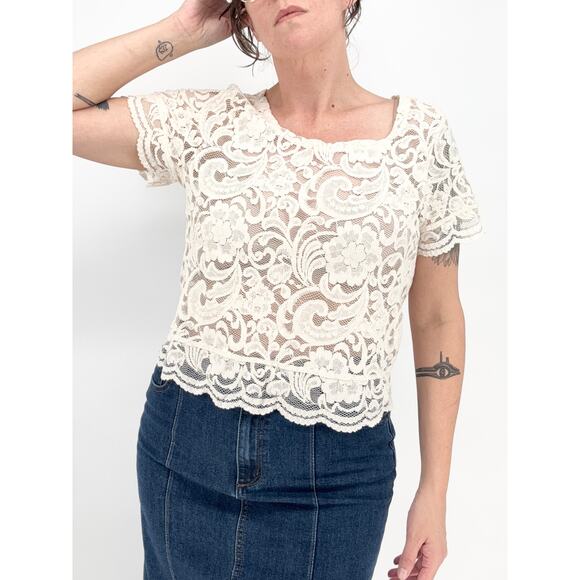 Cato Cream Lace Scalloped Edge Top Size L - Picture 1 of 7